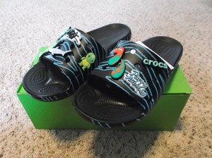 crocs slides with jibbitz