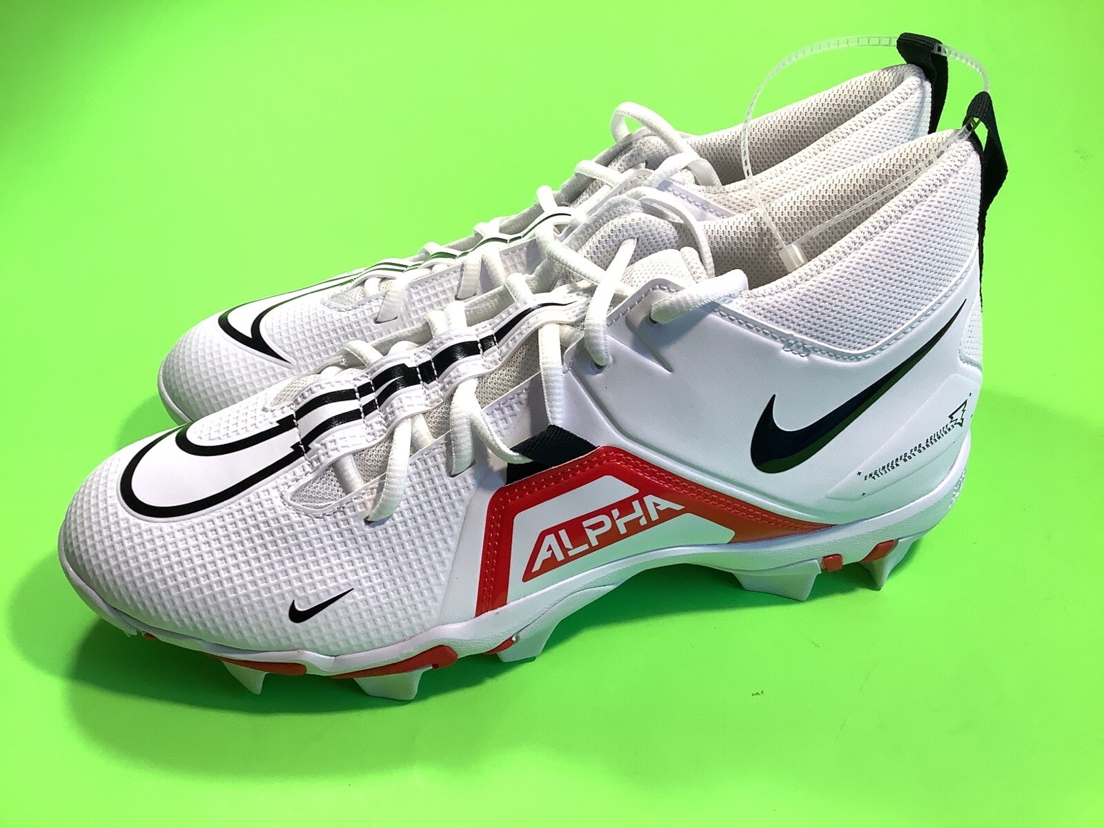 New NIKE ALPHA MENACE Men’s Football Cleats Size 8 White w/Black, Red thumbnail 4