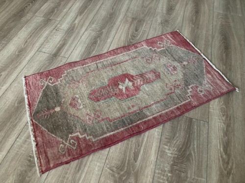 Turkish Rug, Vintage Rug,Doormat Rug, Boho Deco,Handmade Rug,Carpet 1,6 x 3,1 ft - Picture 5 of 8