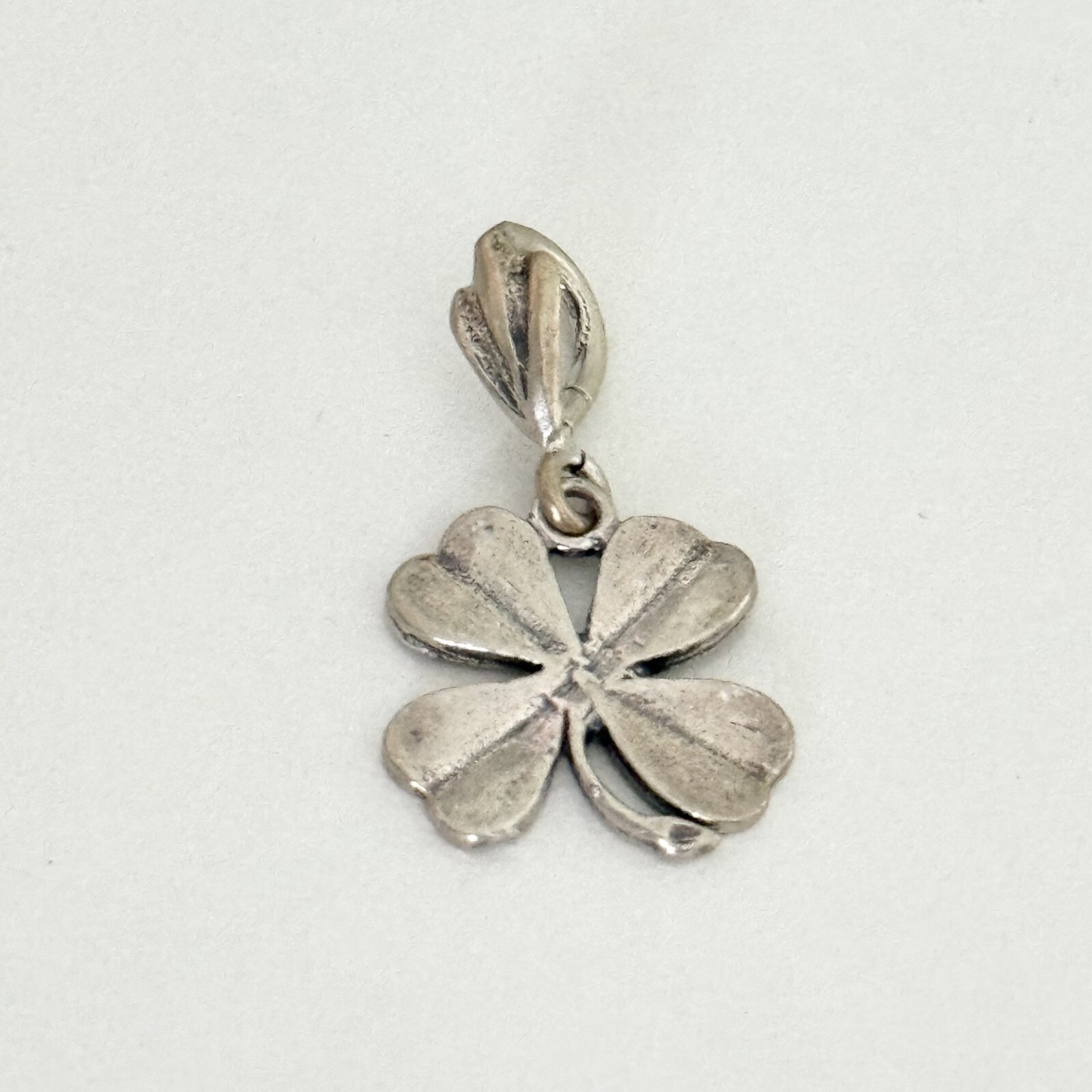 Vintage 925 Sterling Silver Lucky Four Leaf Clover Shamrock Charm Pendant