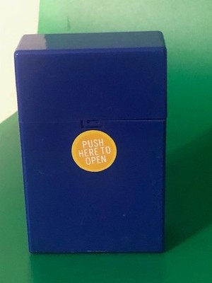 Eclipse Royal Blue Hard Plastic Crushproof Cigarette Case 3 3/4 x 2 1/2 x 1 1/8''