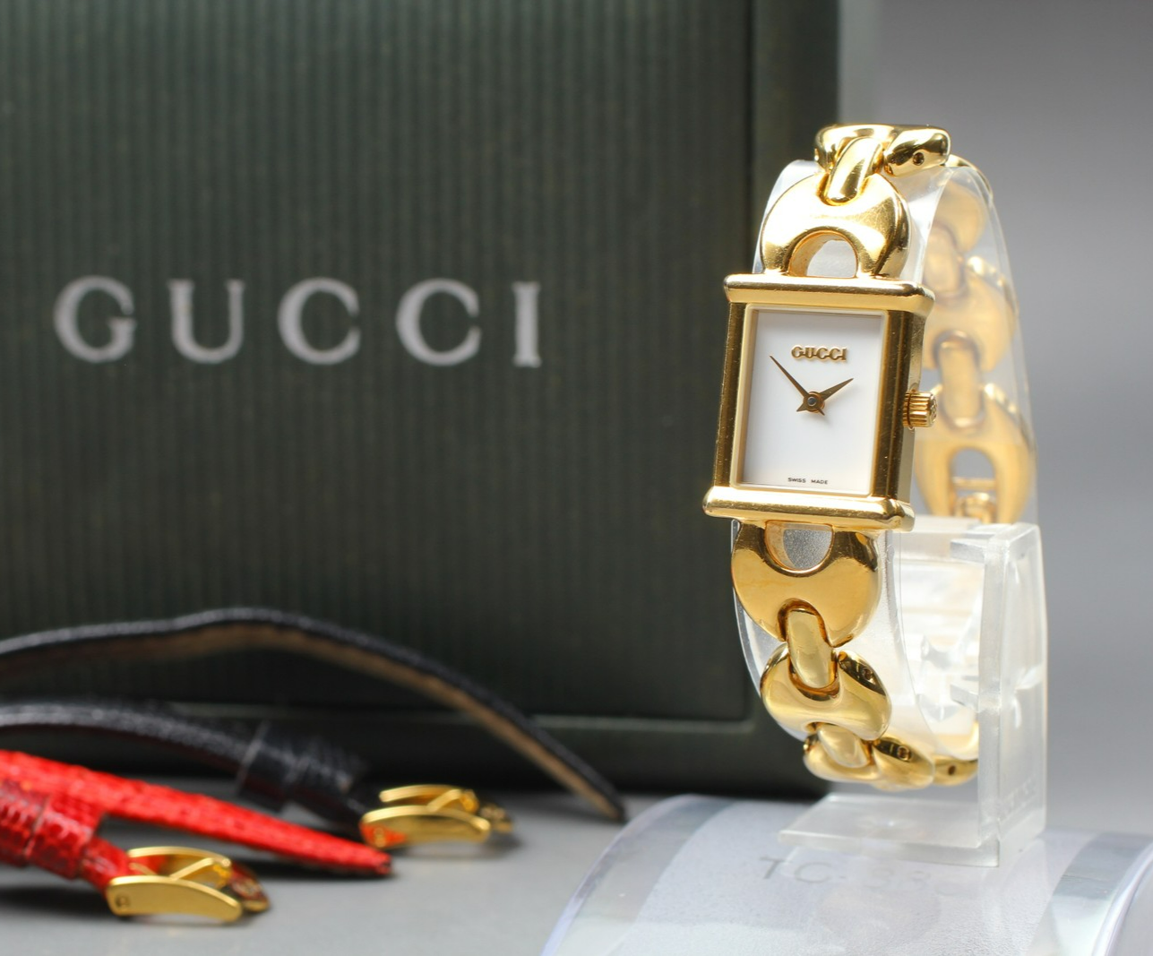 Gucci Change Belt 1800L Gold White Dial Quartz Women's Watch S Size