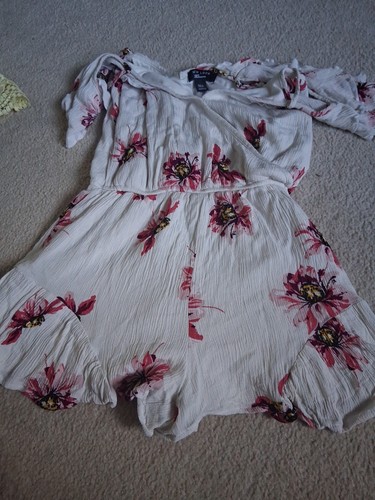 Girls Size 9-10 - Picture 10 of 14
