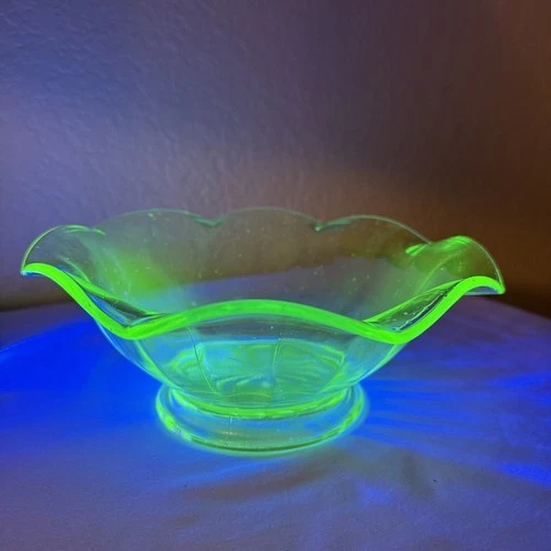 Vaseline Glass 8” Bowl Depression Era