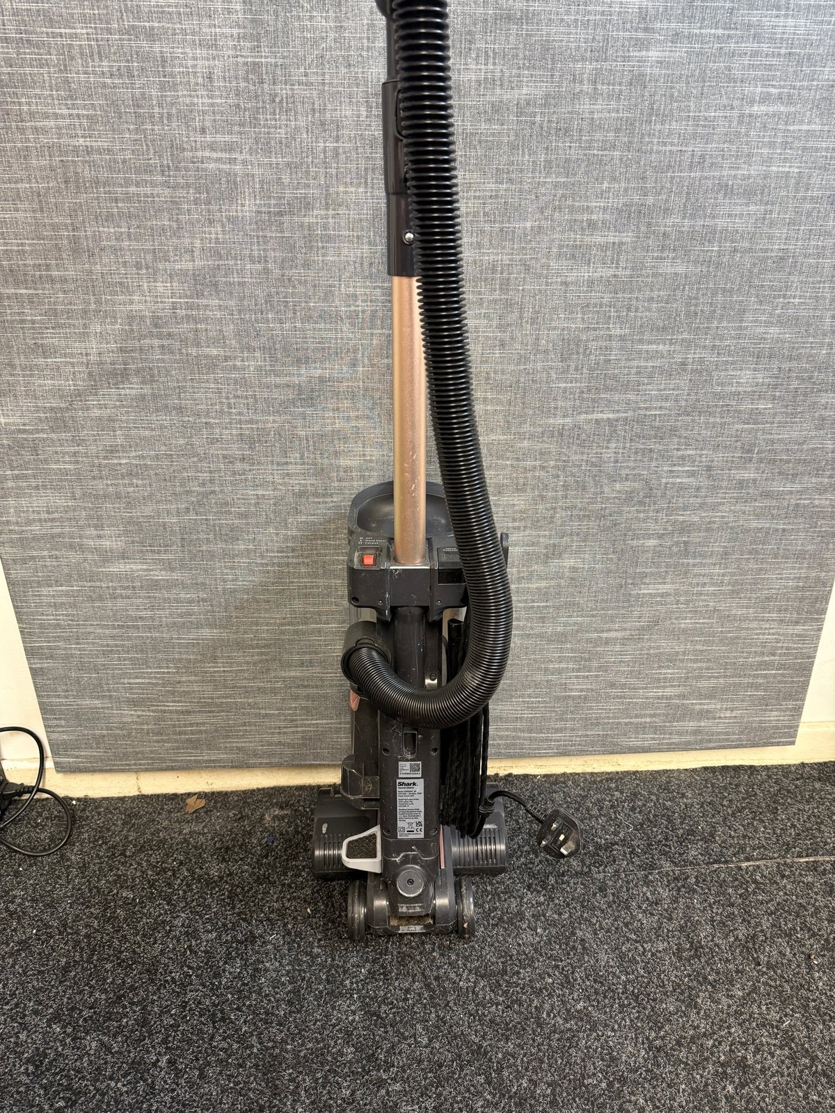 Shark NZ690UKT Upright Vacuum Cleaner Lift-Away 750W Power Nozzle Black image 6