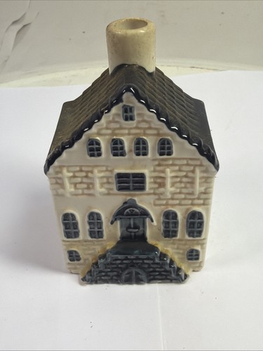KLM Bols Blue Delft House #4 Empty Bottle