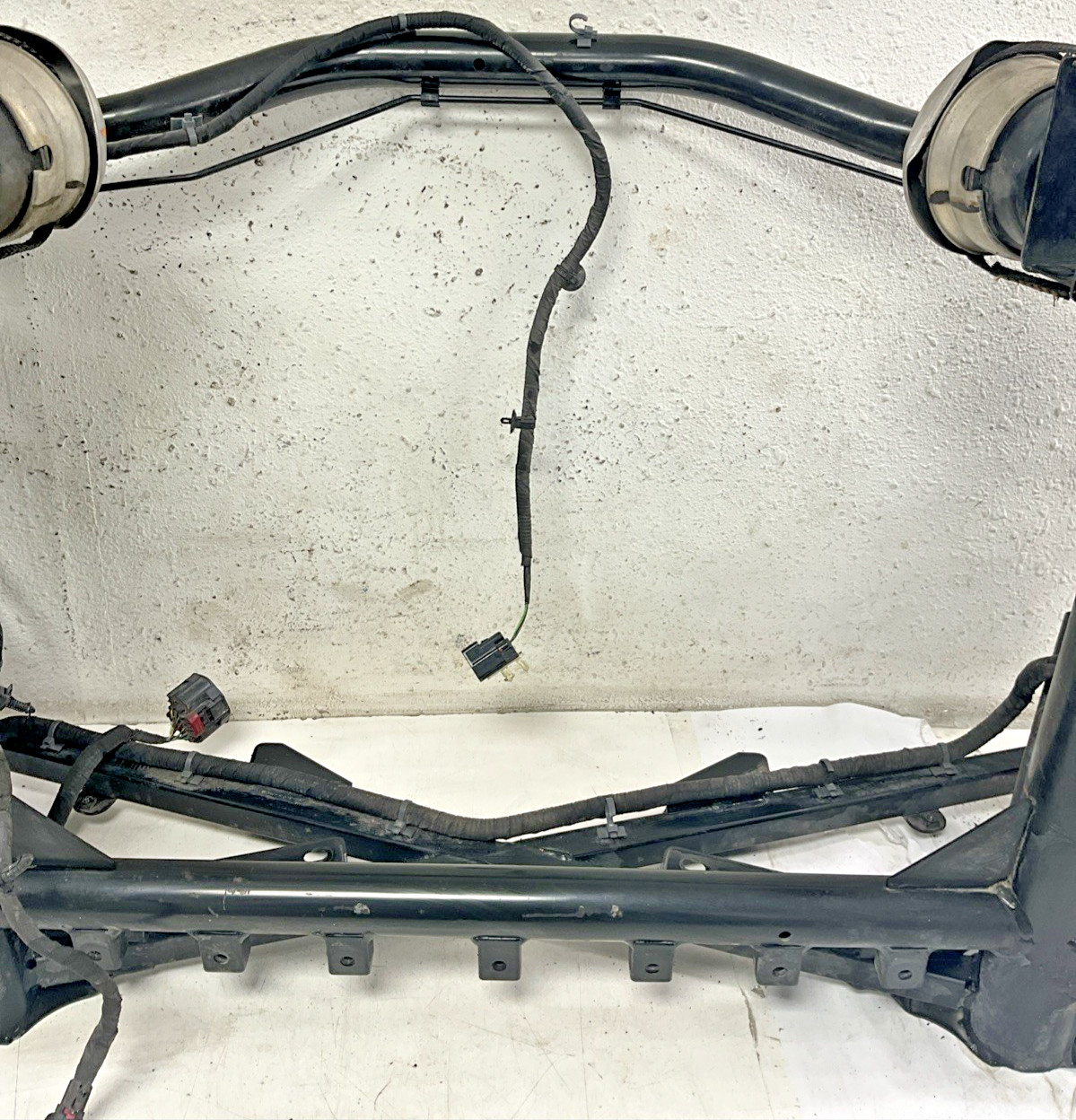 Aston Martin V8 Vantage 2007 Rear Subframe P/N BG335R003AF