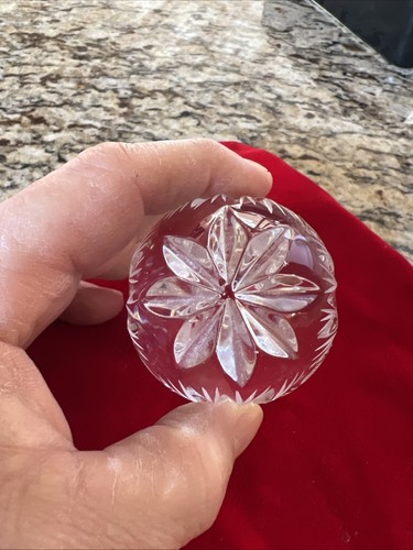 TC3- 1 Lb+ Cut Crystal Glass Egg Paperweight - Picture 4 of 6