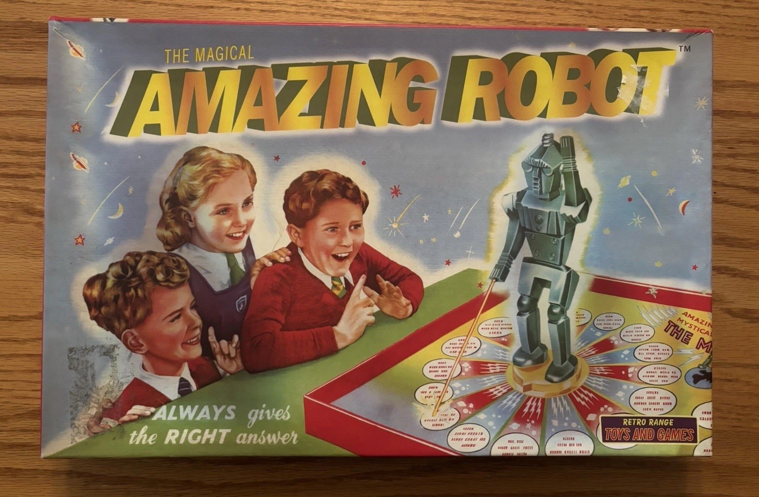 2009 Retro Range Toys And Games - The Magical Amazing Robot Educational Toy