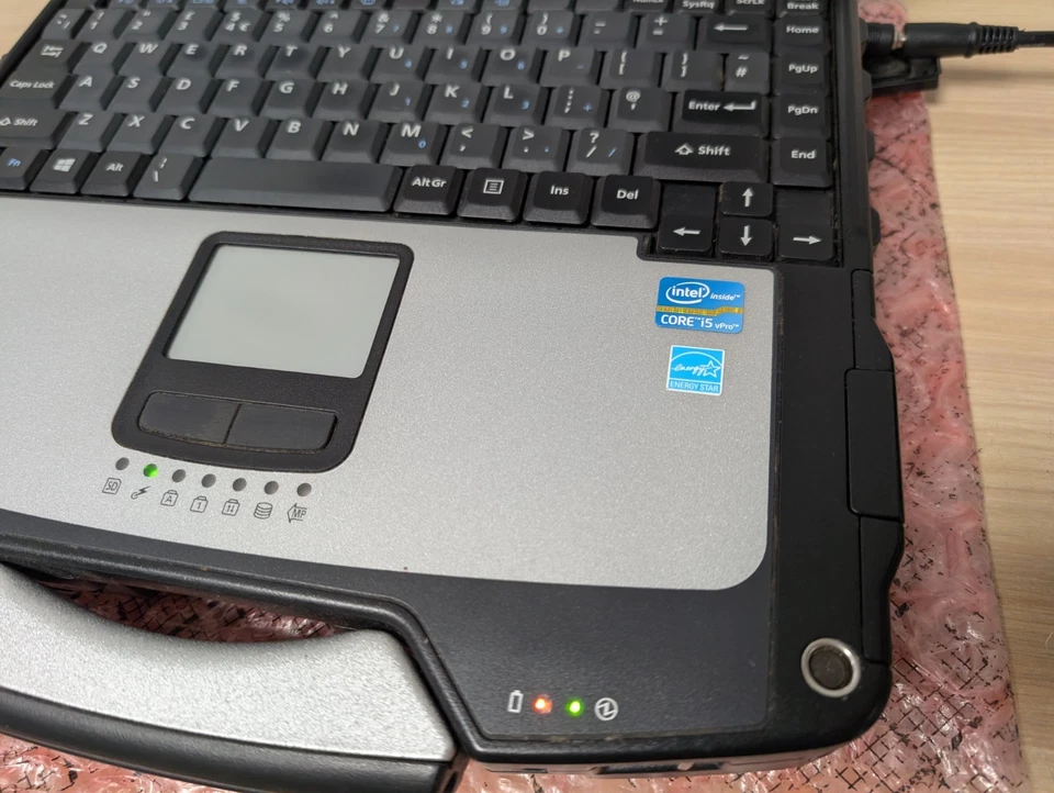 Panasonic Toughbook 13" CF-31 - i5-3340M - 4GB Ram - No Storage - Image 3 of 4