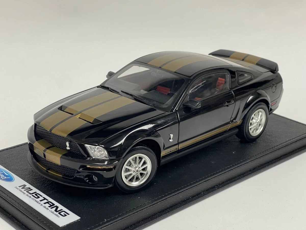 Preços baixos em Ford Ford Shelby Mustang GT500 Escala 1:18