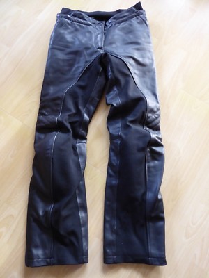Wie neu! Traumhafte Leder-Motorradhose von IXS für Damen mit Bundweite 36