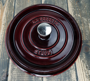 Staub Cocotte Bräter 22 cm basilikumgrün rund - STAUB