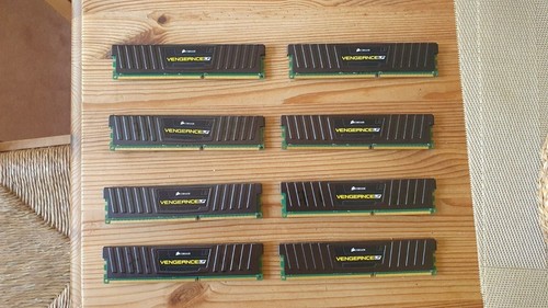 Corsair 4GB Vengeance Low Profile DDR3 1600MHz RAM Module (8x4GB - 32GB) - Picture 1 of 2