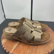 SOFFT women's shoes balin slides mule sandals in warm gold crackle Sz 11