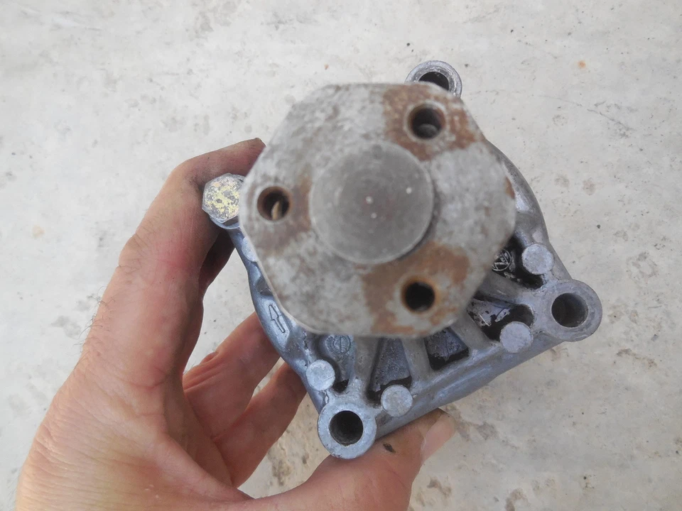 Bomba de dirección asistida Porsche 911 / 924 / 944 / 968 ZF # 3 C#11 7681 955 115 Foto 4 de 4