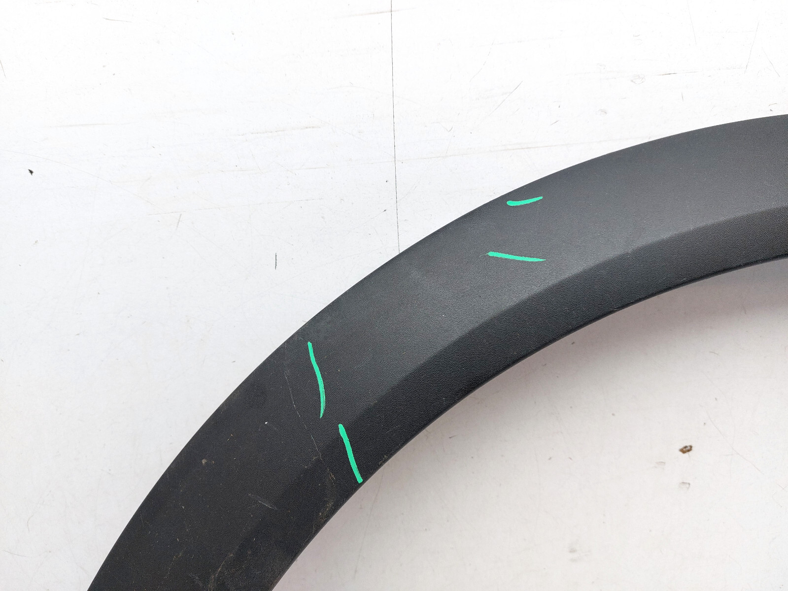 RENAULT CAPTUR MK2 2022 WHEEL ARCH TRIM MOULDING REAR LEFT SIDE