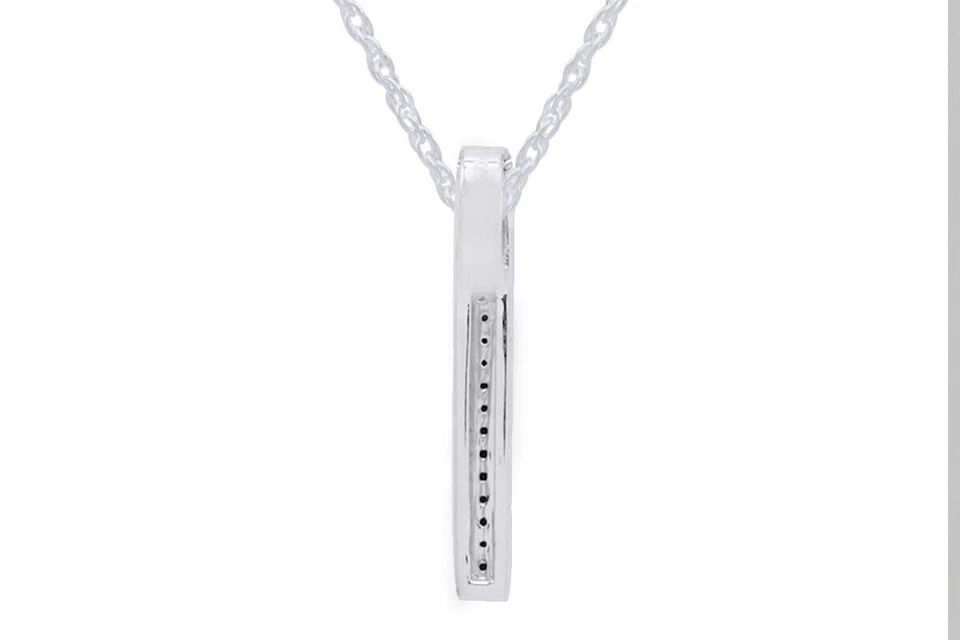 Collar colgante de barra pavé de diamantes naturales negros de corte redondo en plata de ley 925 Foto 3 de 4