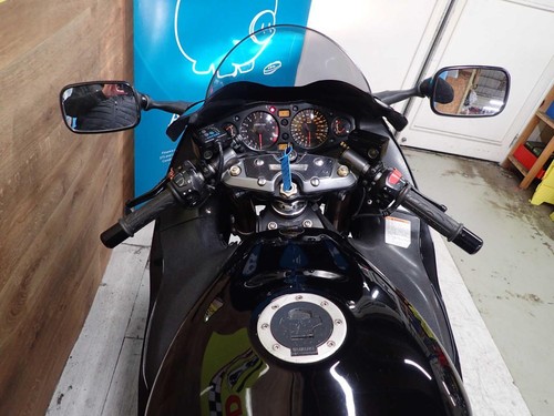 Suzuki GSX1300R Hayabusa - Picture 7 of 12