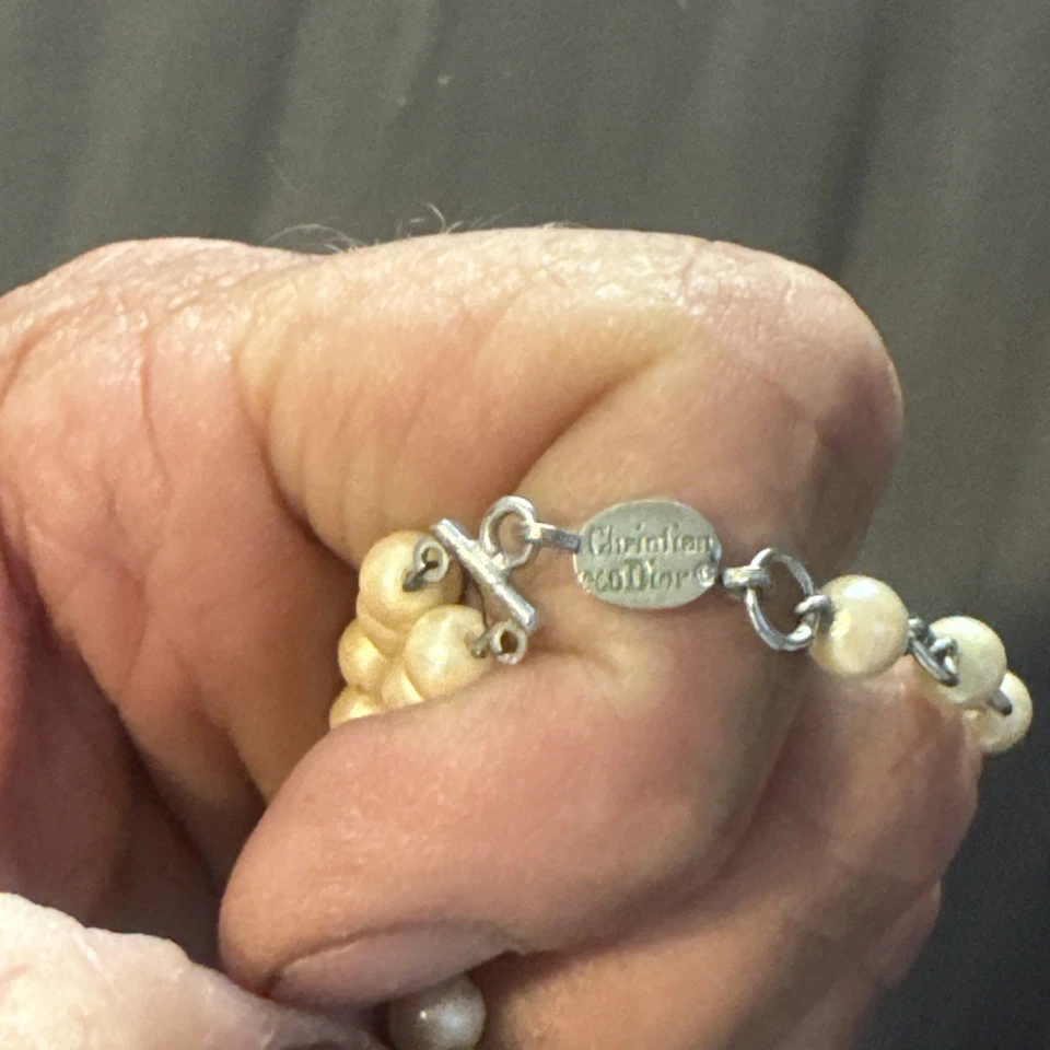 Collar de perlas sintéticas Christian Dior vintage años 60-70 caja etiqueta colgante bisutería Foto 2 de 4