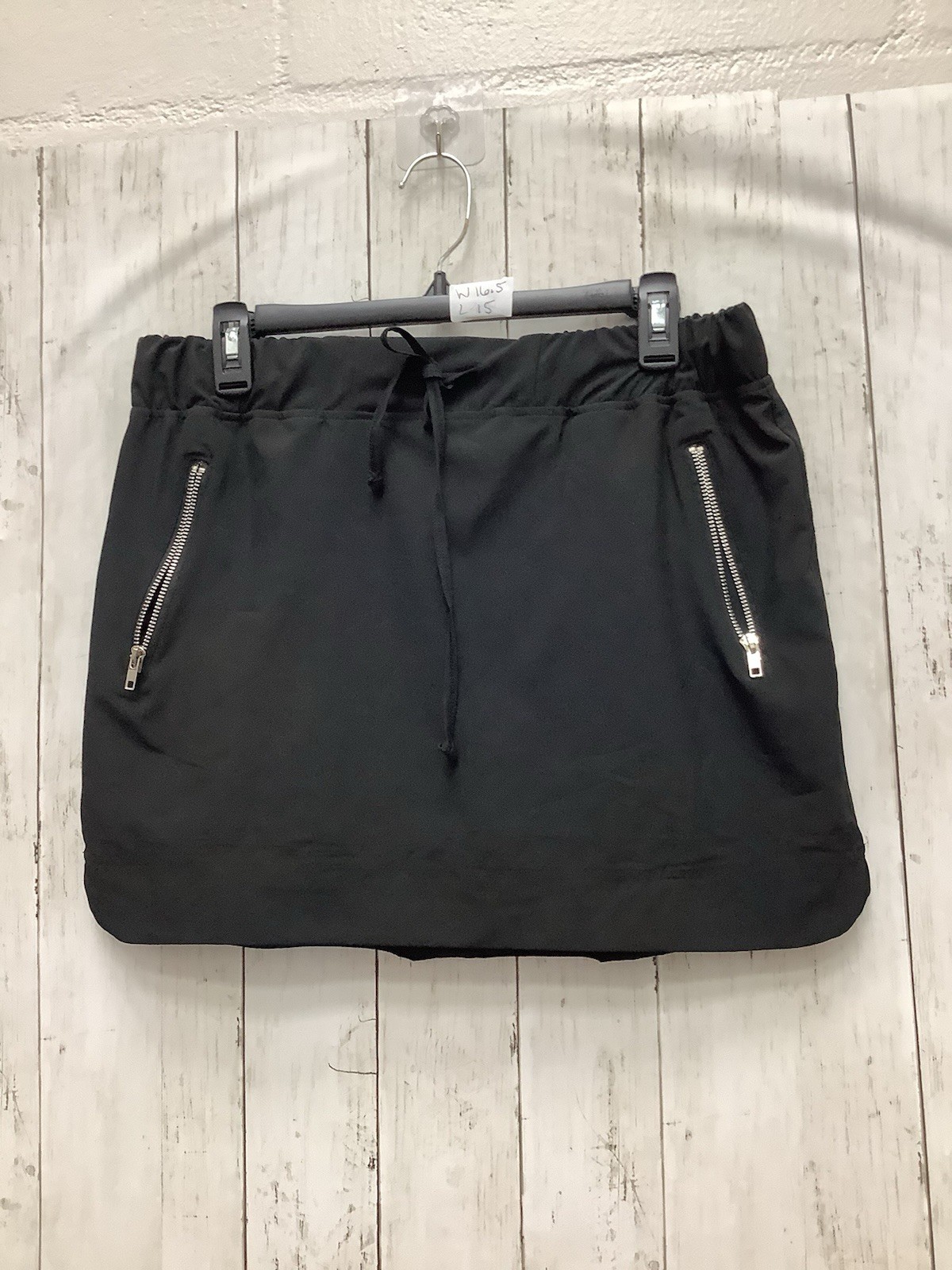 Coco + Carmen Norah Skort: Black Athletic Mini Skirt with Secure Zipper Pockets