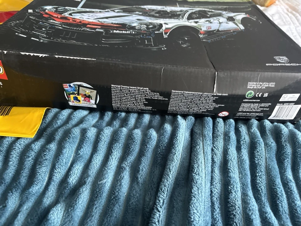 Porsche 911 RSR Technic - Photo 4/4