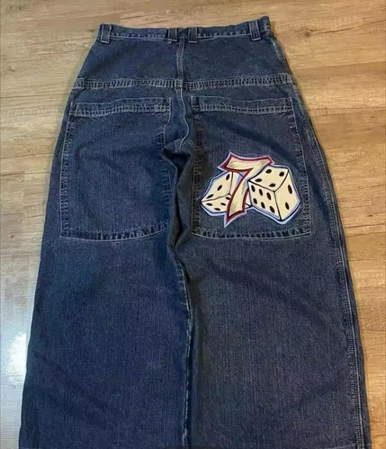 baggy jeans