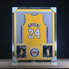 Law of Cards: Panini and Art of the Game Settle Kobe Bryant Autograph Suit 10