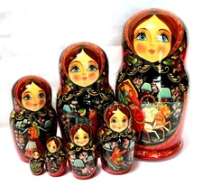 Vintage Russian Nesting Doll Famous Russian Troika Village Scenes 7 Pieces #242
