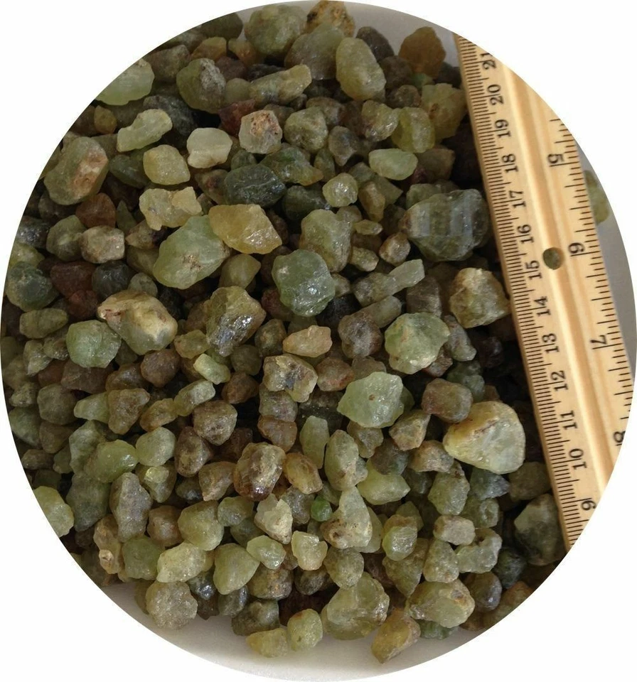 50 carats Rough green garnet From Mali bg001, best deal in the market - Image 4 of 4