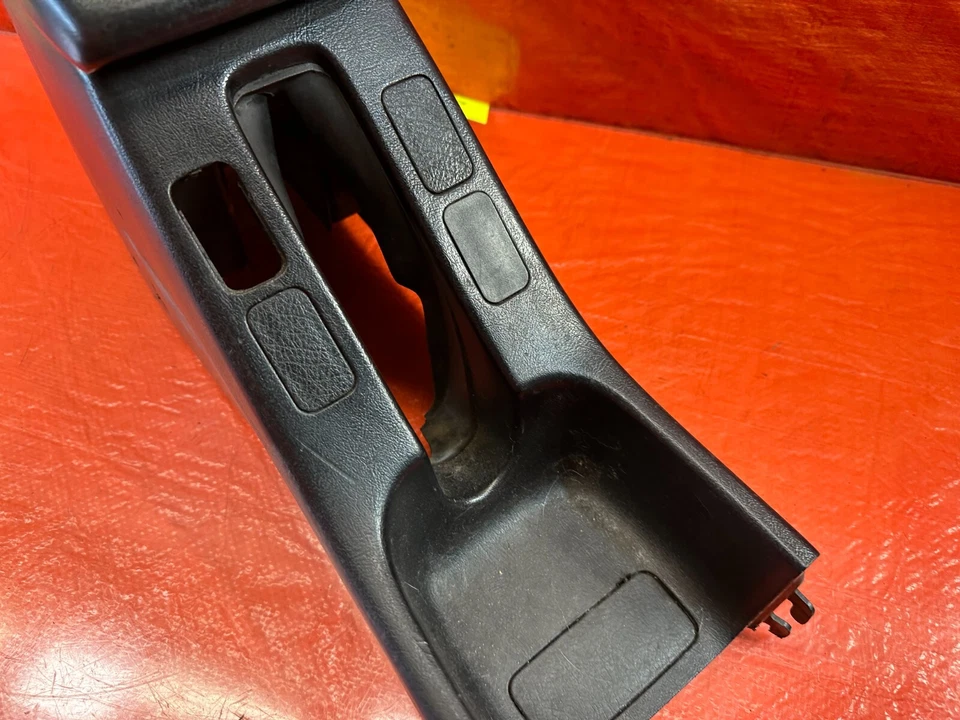 94 - 01 ACURA INTEGRA - CENTER CONSOLE ARM REST - GRAY LEATHER OEM FACTORY 236 - Image 3 of 4