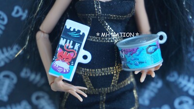 Monster High Toralei Stripe's G3 Milk and Tuna Can Accessories