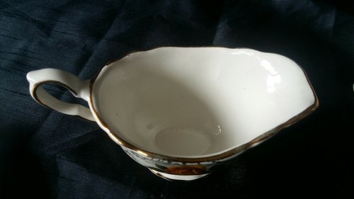 James Kent Staffordshire Old Foley cream and sugar dish with a serving tray - Picture 7 of 12