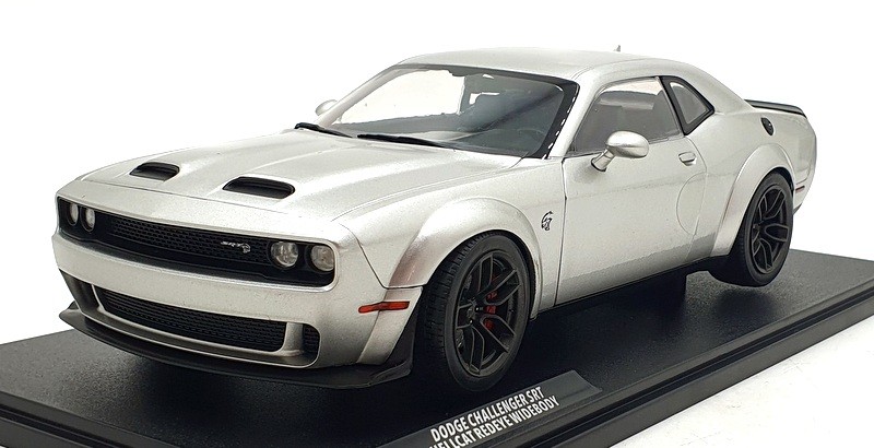 Solido Dodge Challenger Srt Hellcat 2023 1:18 1805711