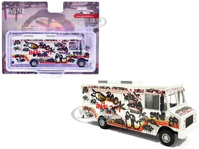 FOOD TRUCK ''THE GRAFFITI TRUCK'' WHITE 1/64 DIECAST BY AMERICAN DIORAMA 70102MJ