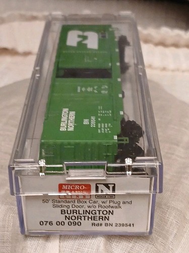 BURLINGTON NORTHERN 239541 Standard Box Car 50' w/Plug Slidi\076 00 090/n-scale - Picture 5 of 9