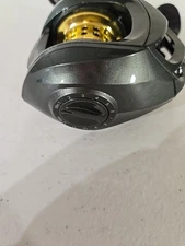 baitcaster reel left hand Very Good Drag. Nice Smooth Cast. 18 Ball Bearings +1