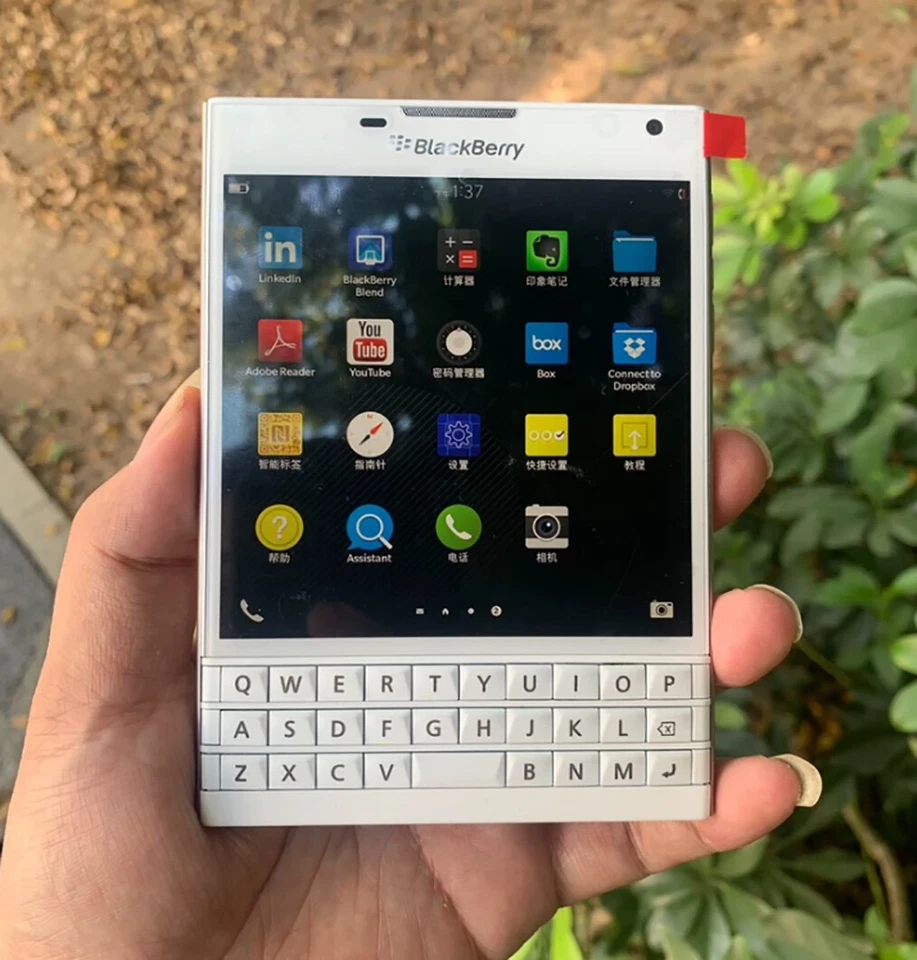 Unlocked BlackBerry Passport Q30 32GB+3GB RAM BB10 Smartphone English Version - Image 3 of 4