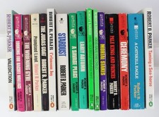 Robert B. Parker - Bundle of 16 crime novels