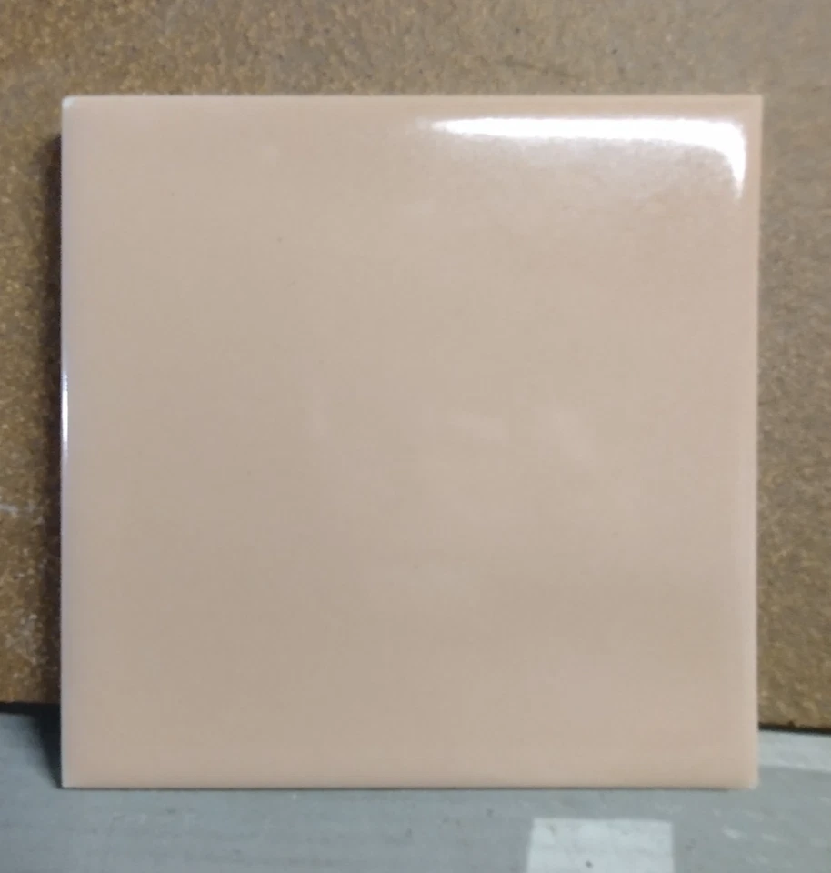 1 Wall Tile Mosaic USA 4-3/8" Sq Semi Gloss Blushing Peach Pink Ceramic 1950 Vtg - Image 4 of 4