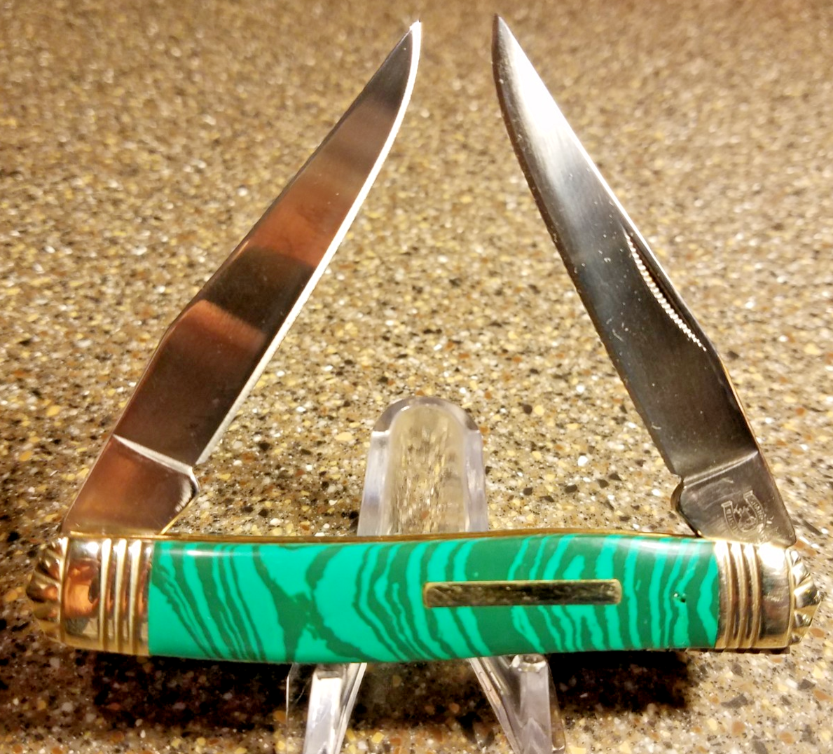 Rough Rider RR683, Green Malachite SynthStone Muskrat, 3-7/8