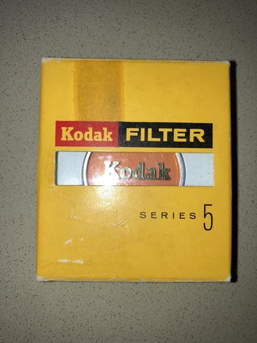 NEW OLD STOCK Eastman Kodak Series V Red Drop-In Filter With Original Kodak Case