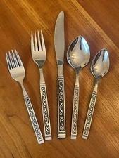 Oneida SPANISH COURT  Stainless Flatware Black Scrolls 1881 Rogers - CHOICE