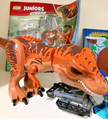 Lego 10758 Juniors Jurassic World T Rex Breakout 