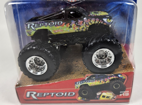 Hot Wheels Monster Jam (2005) Reptoid Metal Collection Truck #19 - Picture 8 of 13