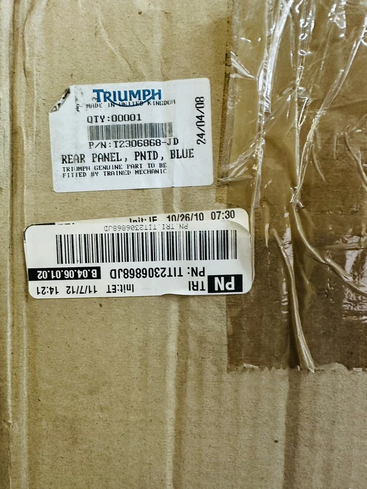 Genuine Triumph Tiger  OEM Rear Panel Caspian Blue  (2006-2020)  # T2306868-JD — 第 2/4 张图片