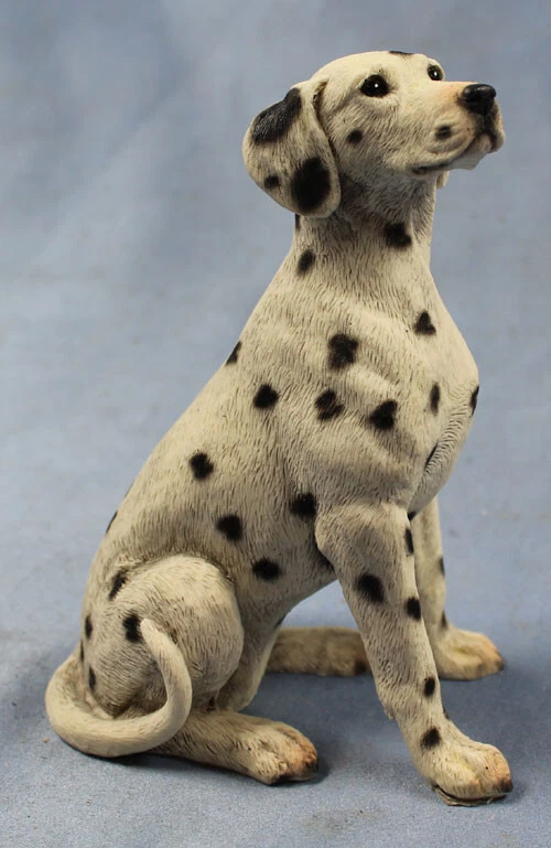 Alipis Dalmatiner-skulptur Realistische Dalmatiner-Figur Tiere Tierstatue Dalmatiner-Ornamente Tierskulptur Dalmatiner-tischornament Kreatives Ornament Hundefiguren Haustier-hundefigur