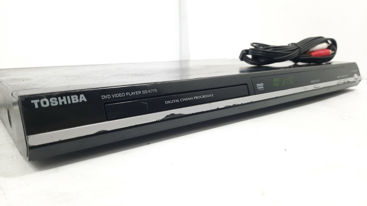 Toshiba SD-K770 Digital Cinema Progressive DVD Player w/Remote