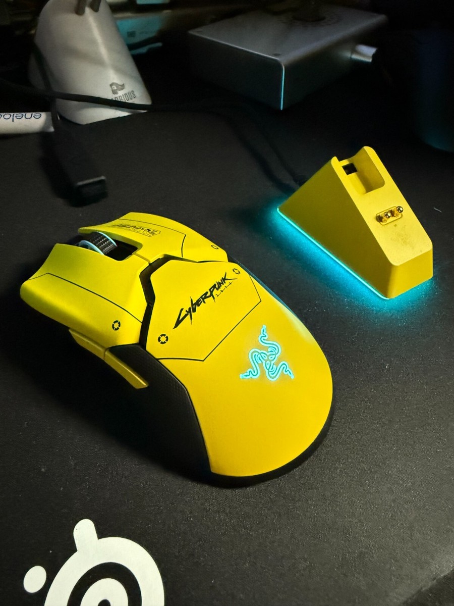 Razer Viper Ultimate Cyberpunk 2077 Edition Wireless Gaming