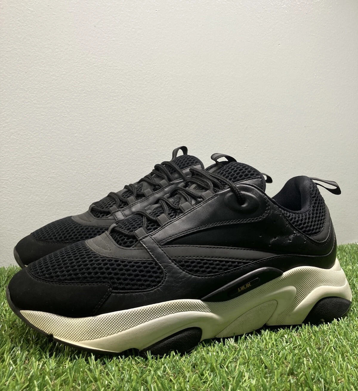 Taille 44 (11 US)   Baskets Dior B22 « Noir, Blanc »